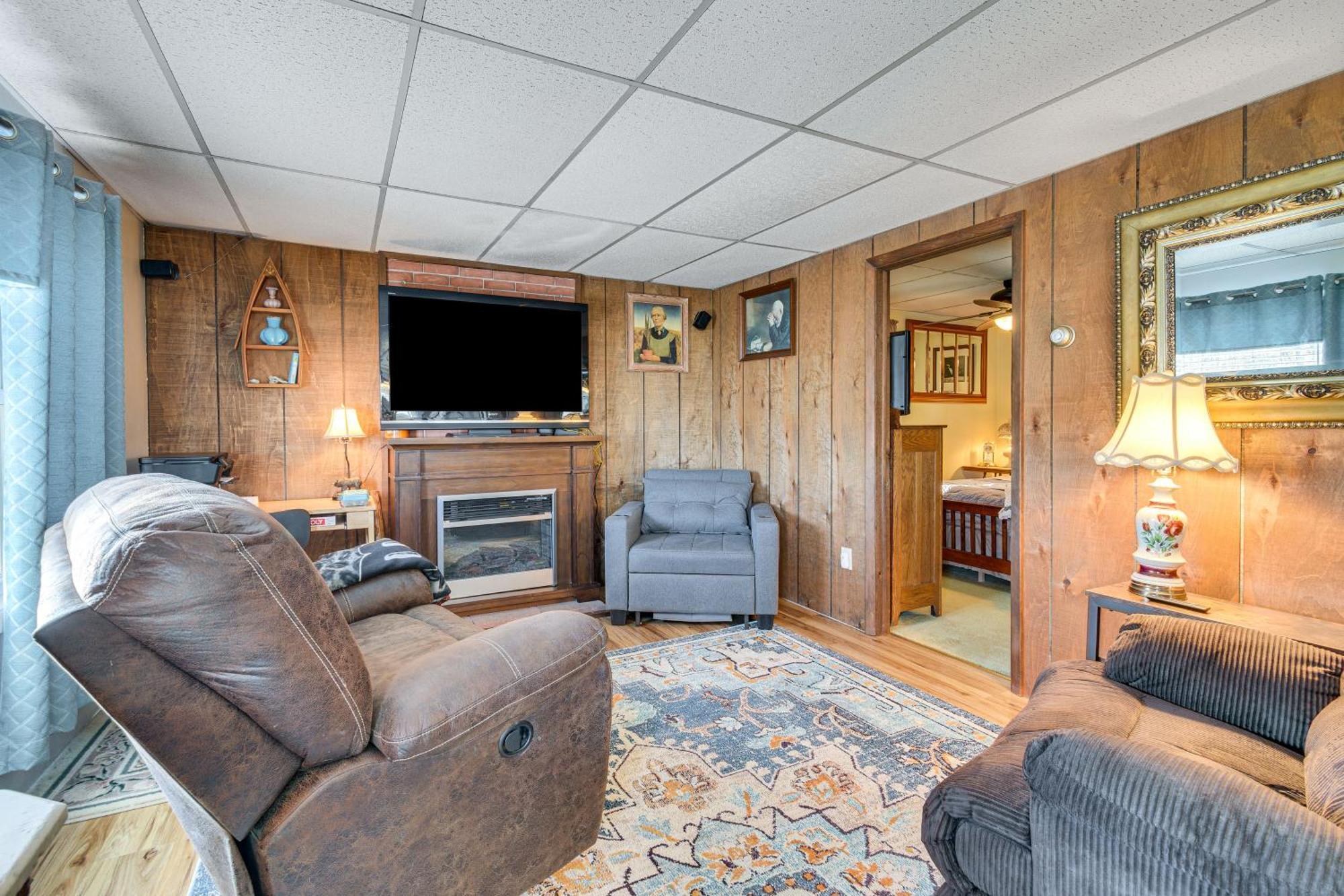 Waterfront Wolcott Vacation Rental With Deck And Views Exterior foto